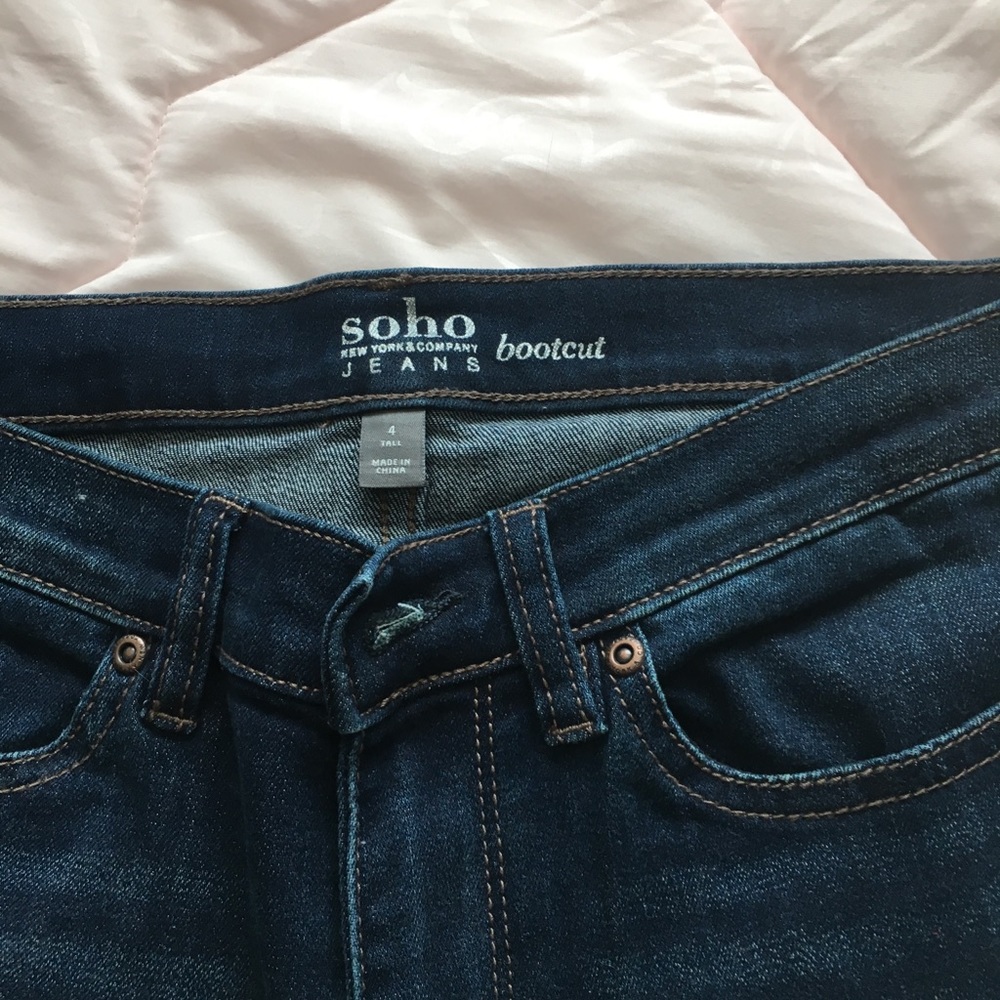New York and company size 4 tall Soho bootcut jean